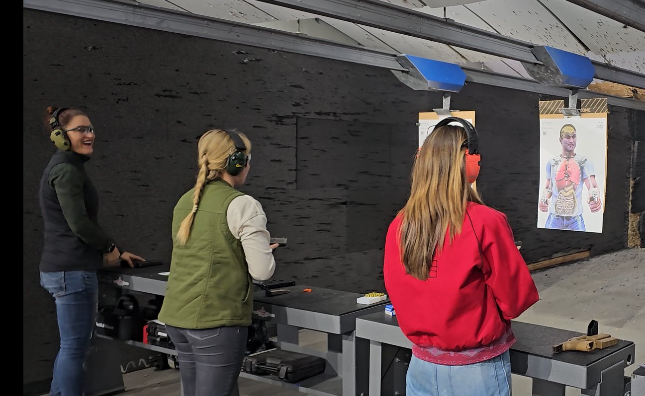 WOMEN'S CLASSES